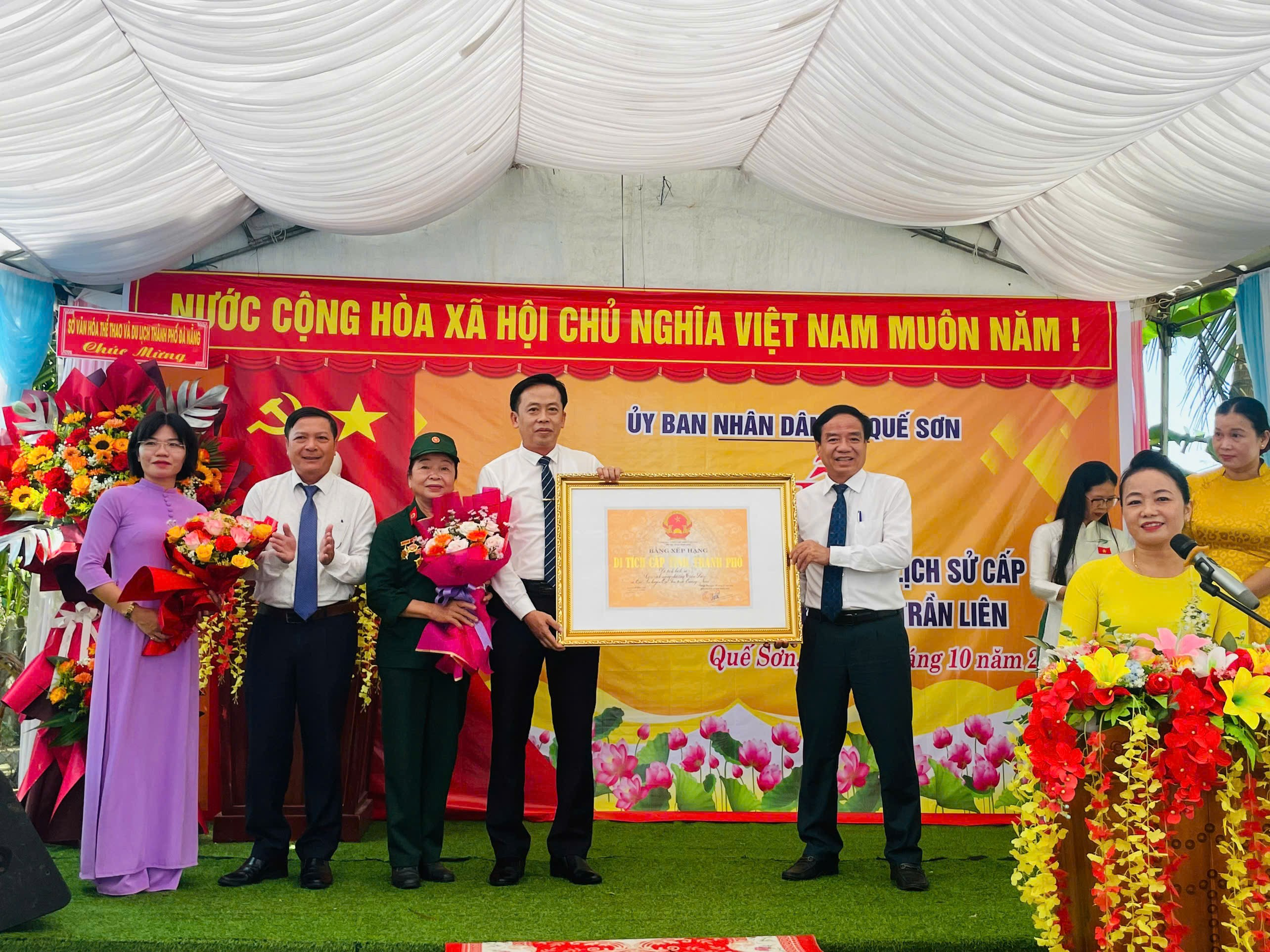Xã Quế Sơn đón nhận Bằng xếp hạng di tích lịch sử cấp tỉnh đối với Cơ sở cách mạng nhà ông Trần Liên