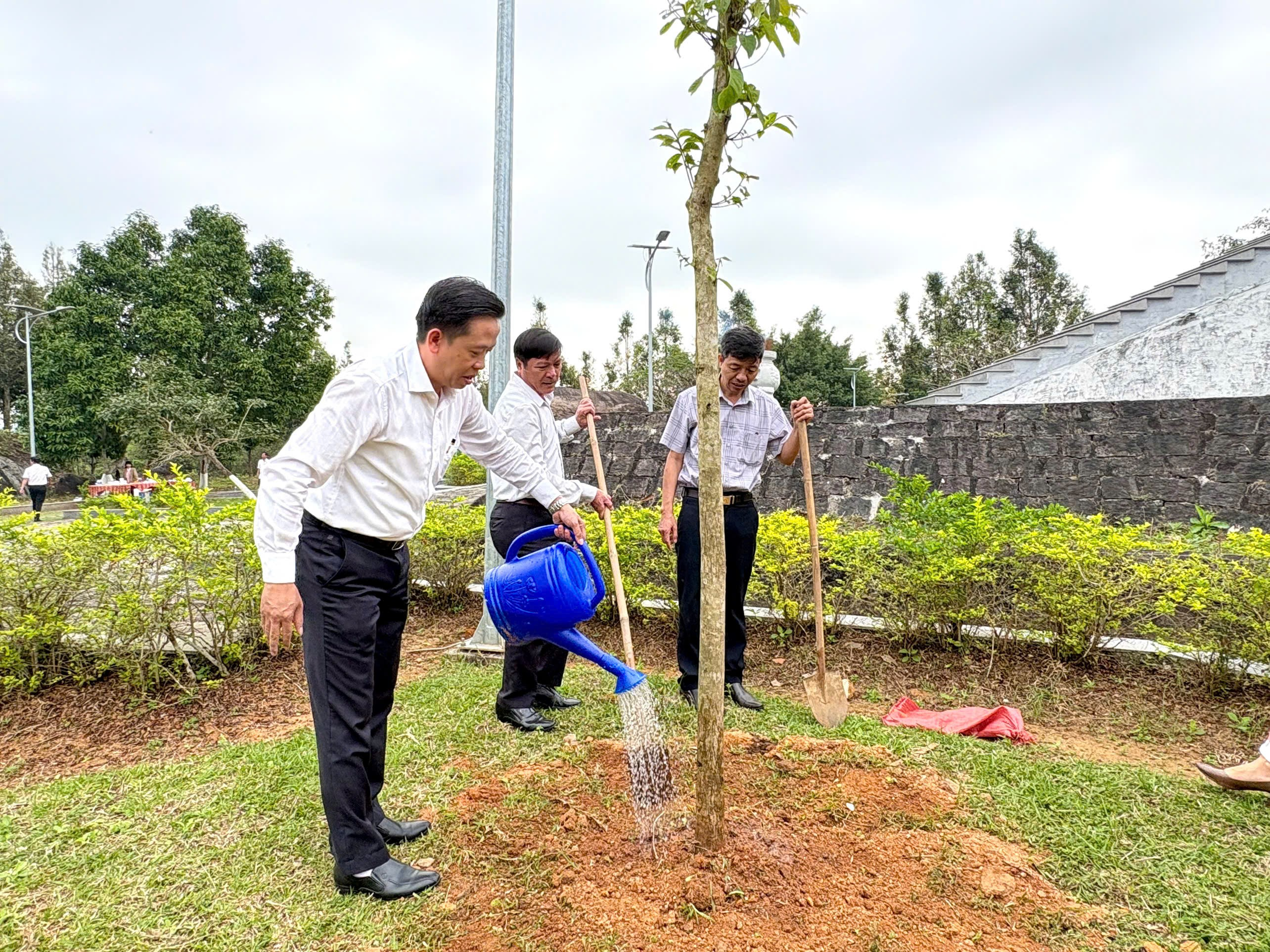 Xã Quế Sơn phát động “Tết trồng cây đời đời nhớ ơn Bác Hồ” năm 2026