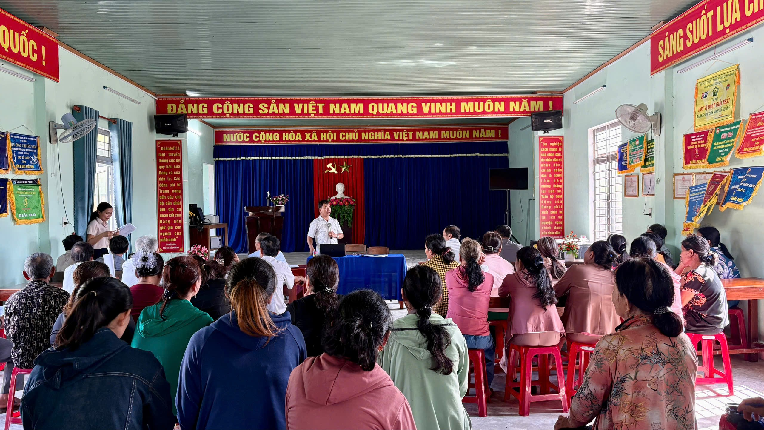 Hơn 300 nông dân xã Quế Sơn tham gia tập huấn kỹ thuật sản xuất nông nghiệp vụ Hè Thu năm 2026
