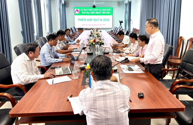 Ban đại diện Hội đồng quản trị Ngân hàng Chính sách xã hội Quế Sơn tổ chức phiên họp đánh giá kết quả hoạt động quý III, triển khai nhiệm vụ quý IV năm 2026